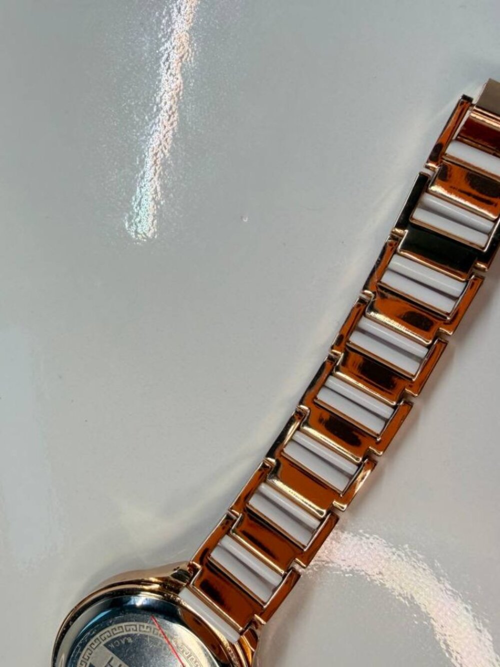 WLISTH Women’s Watch – Rose Gold & White Crystal Accent - Picture 11 of 16